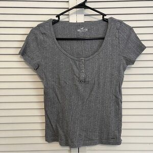 Grey Hollister Co. ribbed Henley top